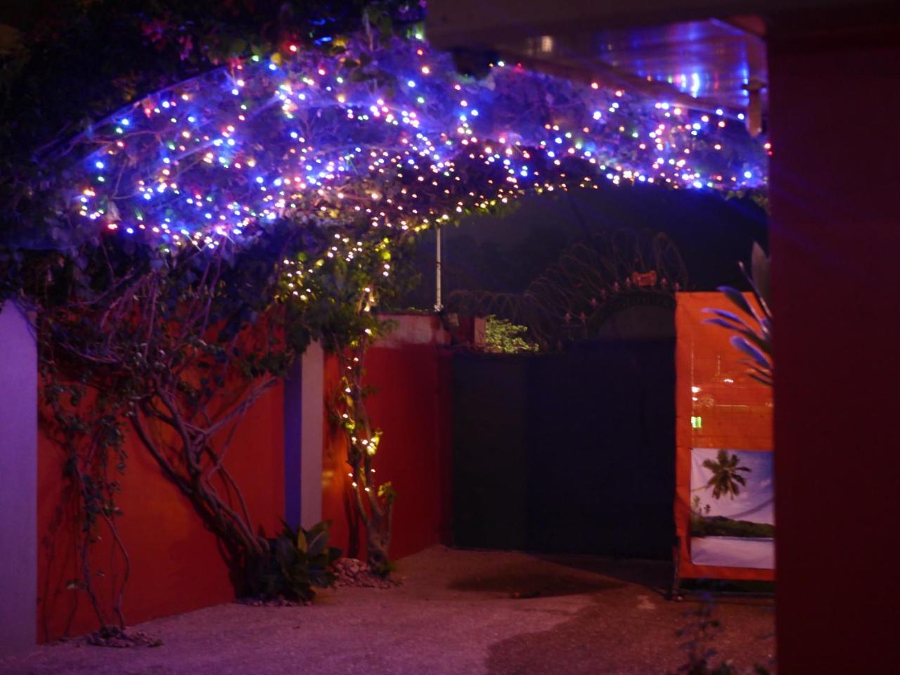 Cheers Guesthouse Botianaw Exterior photo