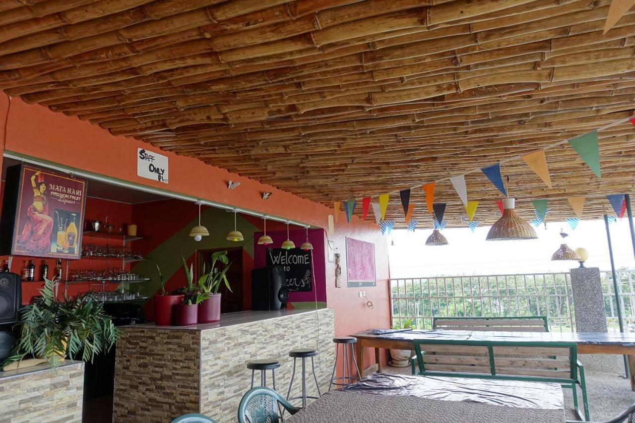 Cheers Guesthouse Botianaw Exterior photo